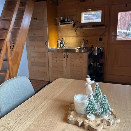 Mayen Unique Et Authentique