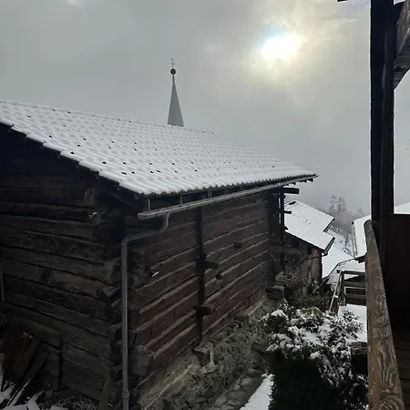 Mayen Unique Et Authentique * Vernamiege